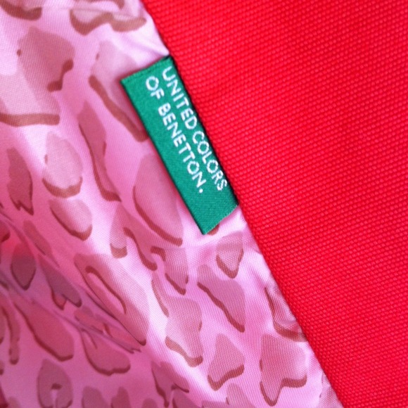 🎉SaLE🎉Cutest United Colors of Benetton jacket! - Picture 4 of 4