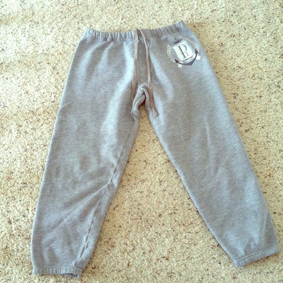 Sold in bundle!!! :-)