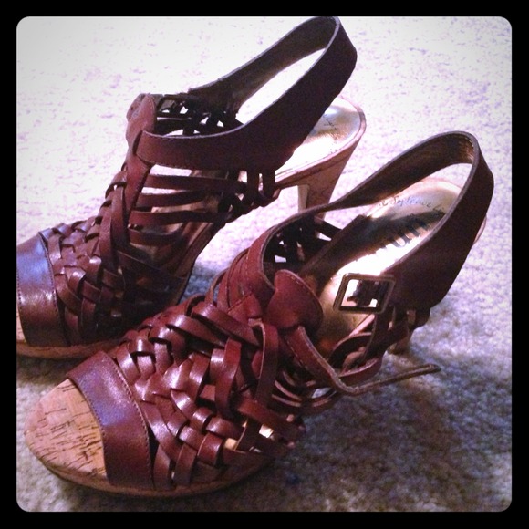 Unity heels by Carlos Santana. Worn once! Like New