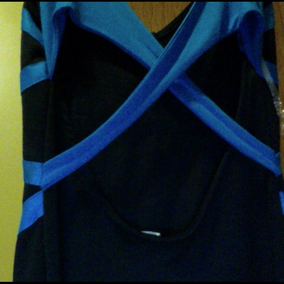 Dress! - Picture 3 of 4