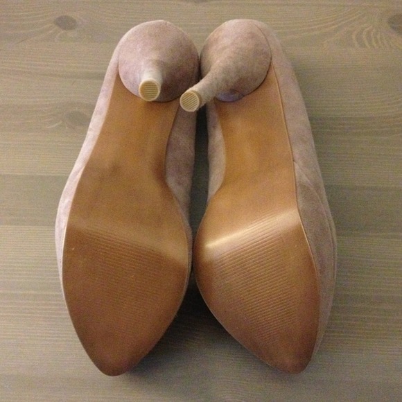 Unworn Steve Madden "Darrina" Pumps - Picture 4 of 4