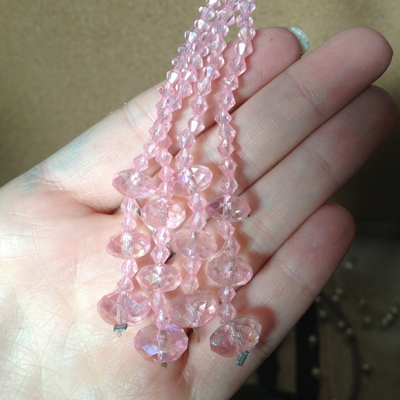 Pink necklace - Picture 3 of 3
