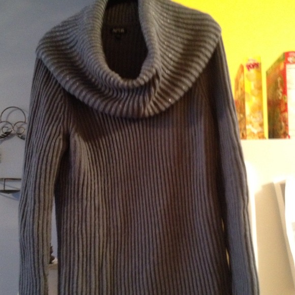Sweater used but warm