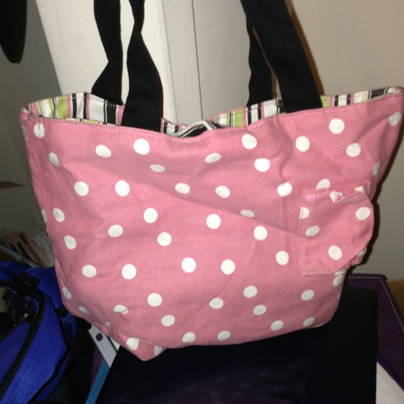 REVERSIBLE HAND BAG