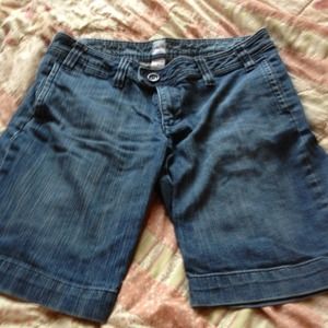 Bermuda denim shorts siZe 8