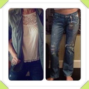 BUNLE for @erikafer07* A&F destroyed Jeans & Tank
