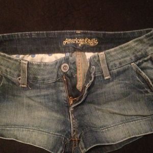 American eagle denim shorts size 6 like new