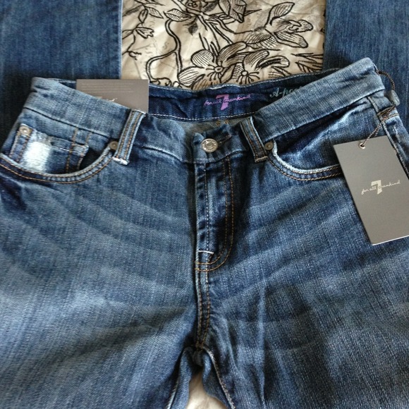 BNWT girls 7 for all Mankind jeans - Picture 2 of 4