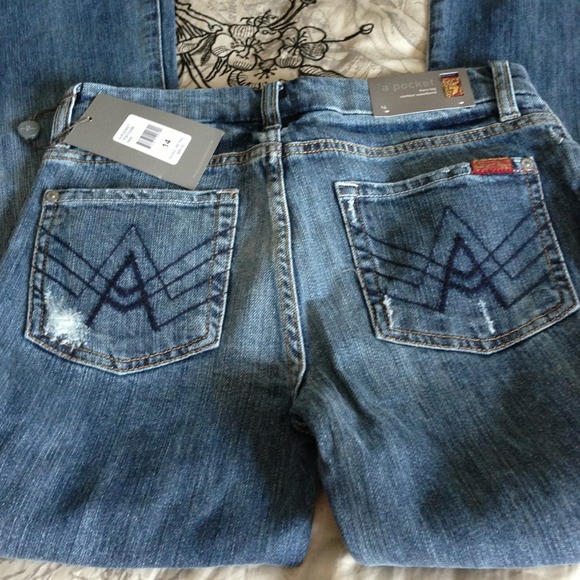 BNWT girls 7 for all Mankind jeans - Picture 3 of 4