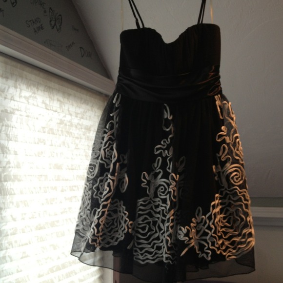 Short party dress