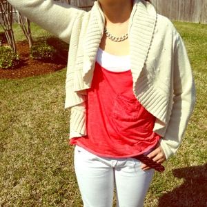 🚫SOLD!🚫Knitted Beige Cardigan