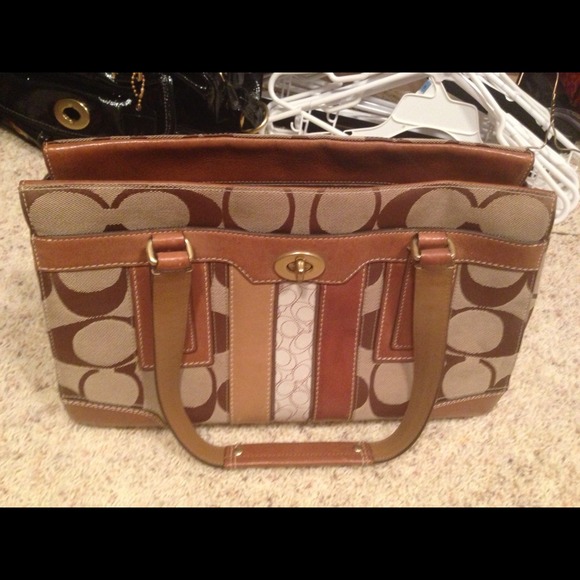 🍄Authentic COACH BAG🍄 paid $398 plus tax brown - Picture 2 of 4