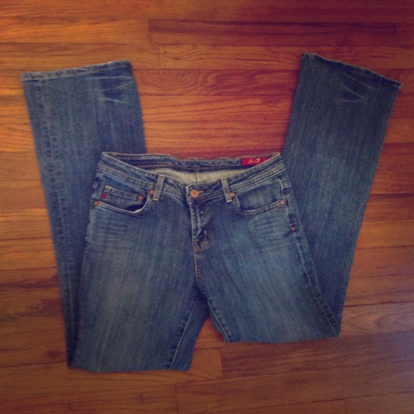 Seven jeans