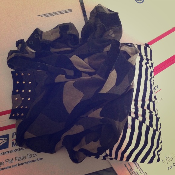 Bundle! Button Top & Chico's dress