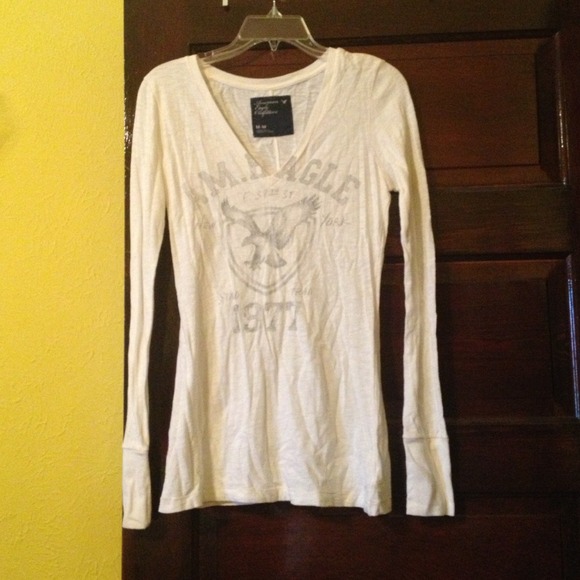 American Eagle shirt