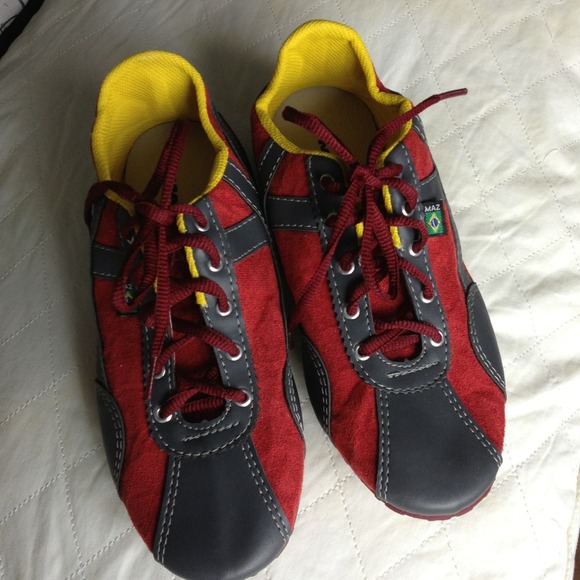REDUCED BRAZILIAN HAND MADE  SHOES MAZ