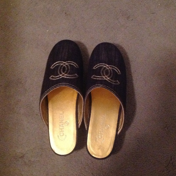 Not for Sale...Just sharing my new Chanel Mules - Picture 1 of 1