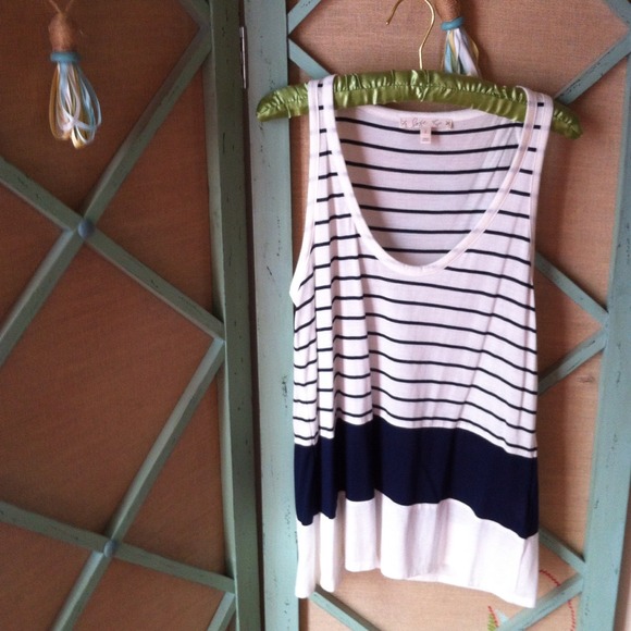 Reserved    Super soft tank top