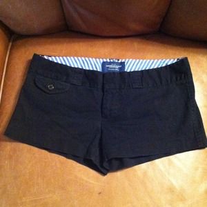 💥Sold- Reduced Black American eagle shorts