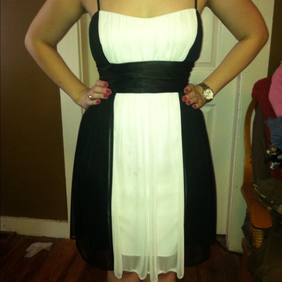Black and White Dress!