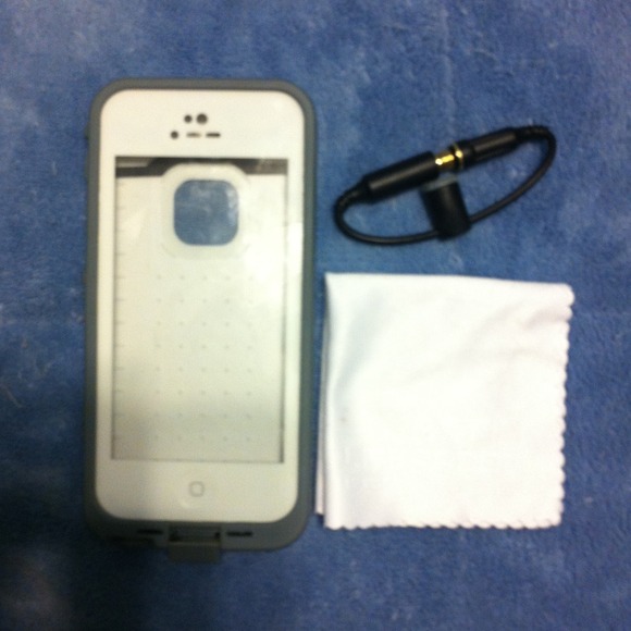 Lifeproof, watterproof, case for iphone 5 whit