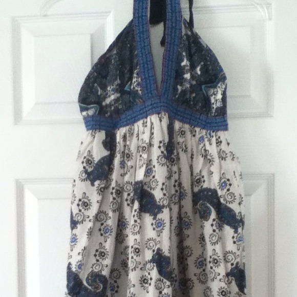 WET SEAL Halter Dress - Picture 4 of 4