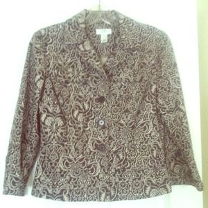3/4 sleeve neutral patterned blazer