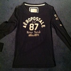 **~Traded~** Aero long sleeve shirt