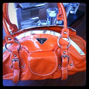 Orange/silver hobo