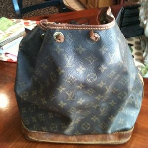 Authentic Louis Vuitton Noe Bag Authentic Louis Vuitton Noe Bag