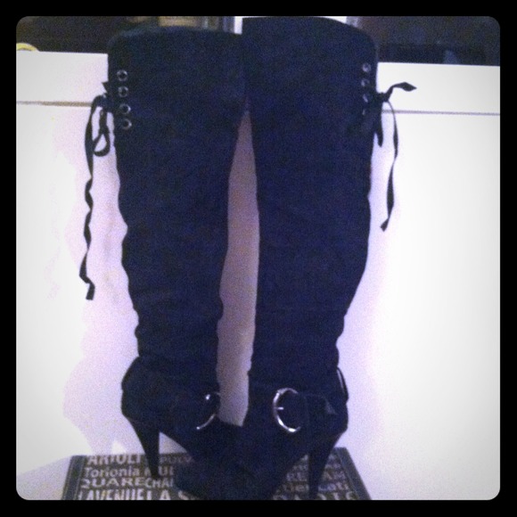 Sexy thigh high stiletto boot