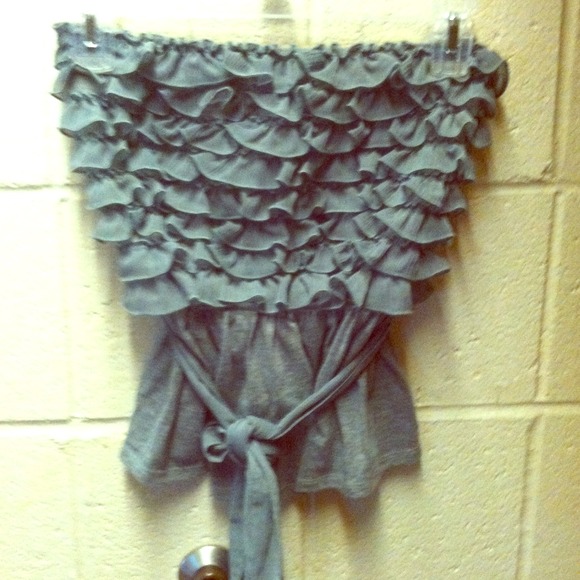 Ruffled tube top