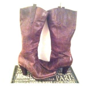 Steve Madden Cowboy boot !