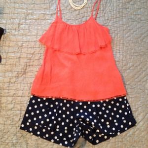 Cute navy and white polka dotted shorts!