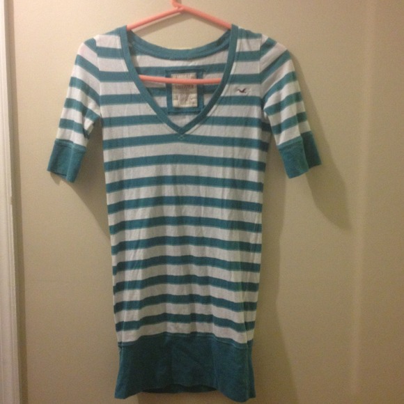 Hollister short sleeve long shirt