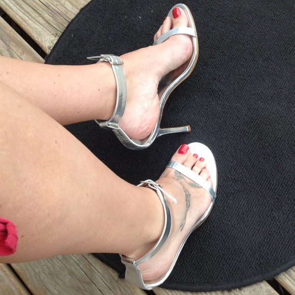Stunning silver heels