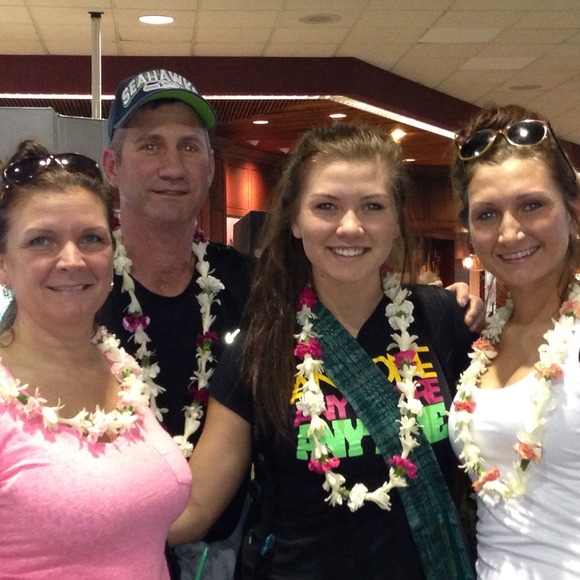 Meet the seller 💋 - Picture 2 of 4