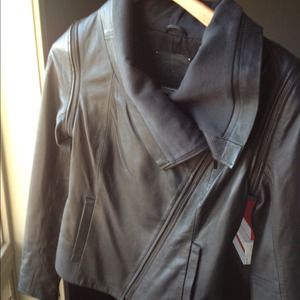 Additional pics of Guess leather jacket