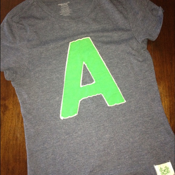 American Eagle t-shirt A size M