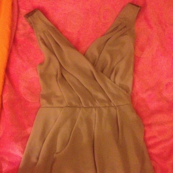 FriEND Gold dress - Picture 2 of 4