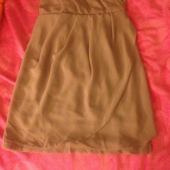 FriEND Gold dress - Picture 3 of 4