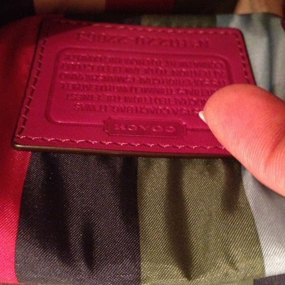 πREDUCED!! π Awesome NEW coach cross body bag - Picture 4 of 4