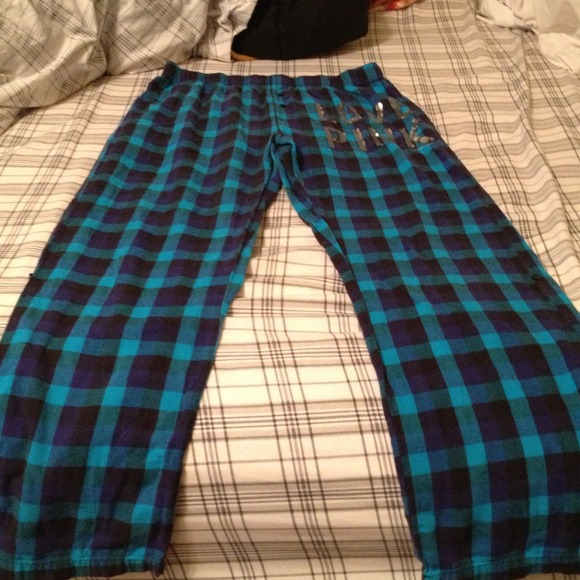 SOLD Size M VS Pink roll up plaid bling sleep pant