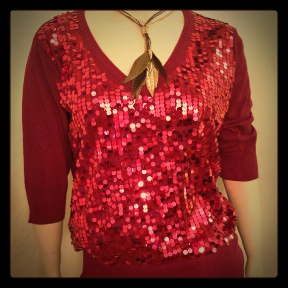 BUNDLED &📦with💗- Cranberry Sequin Blouse 🐝