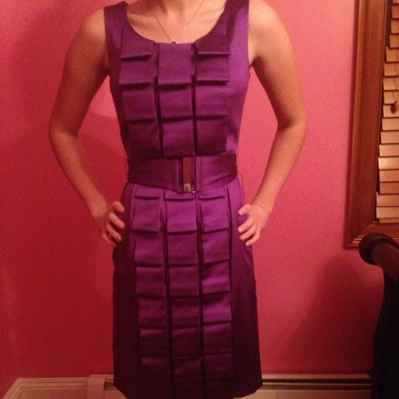 Laundry by : Shelli segal