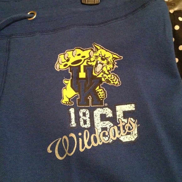 Sweatpants - Picture 2 of 2