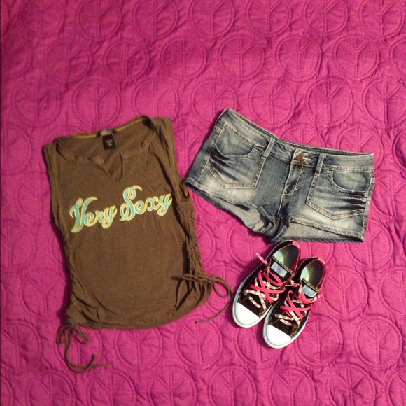 VS Clothes