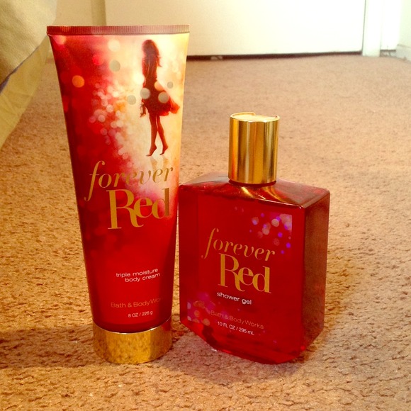 Forever Red Bath & Body lotion and shower gel