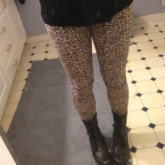 Cheetah leggings BUNDLED