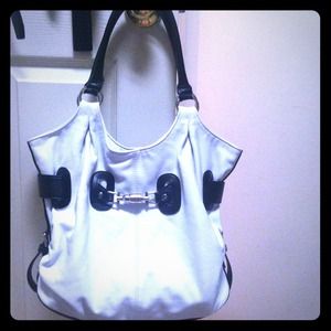 💕White handbag💕